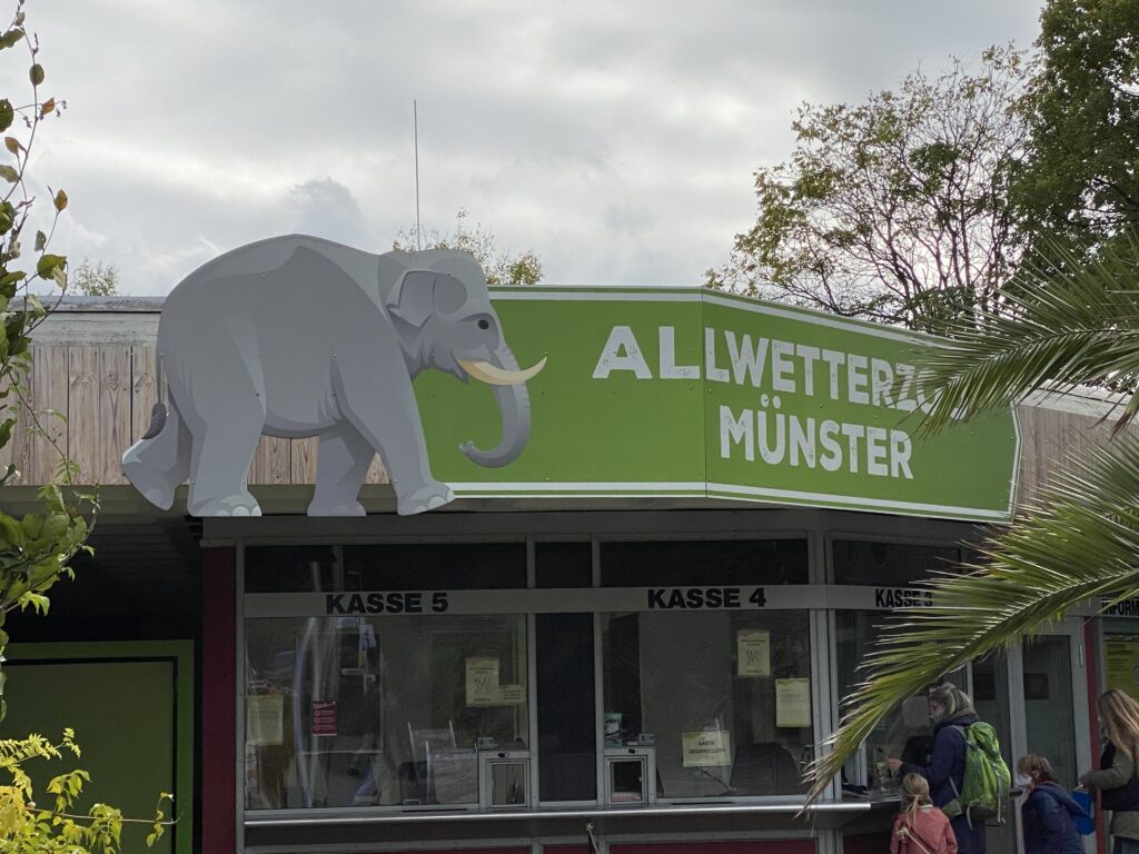 Der Allwetter-Zoo in Münster ist vom Beverland-Hotel aus scnell zu erreichen